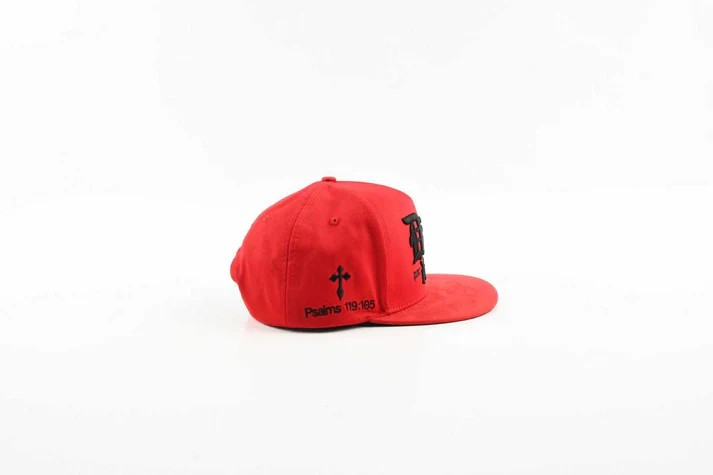 Dios Por Delante Red Covenant Edition - Puro 440 Hat